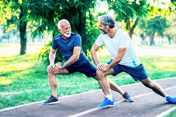 men-stretching-smiling-before-run_0